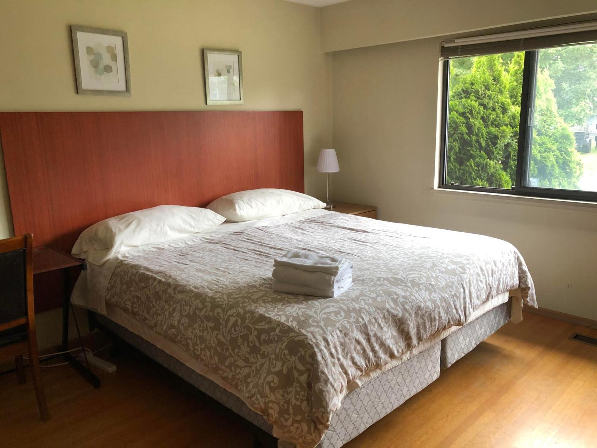 Comfort Cottage Guest House Near Subway Station, Bus And Downtown 溫哥華 外观 照片
